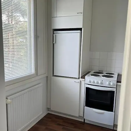 Punaketunkadun Yksioe * Kokkola (Karleby)